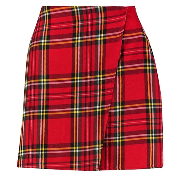 NWT Tartan wrapped mini skirt from BooHoo - Picture 3 of 4